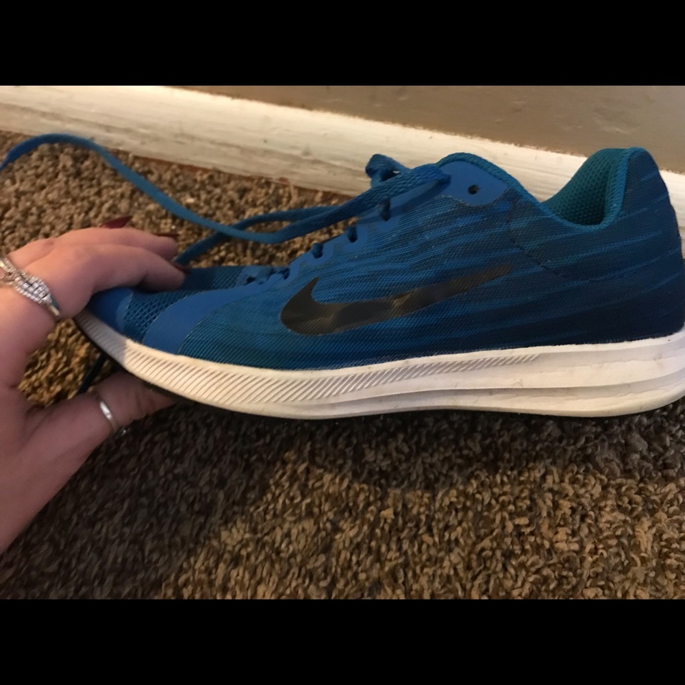 Nike boys shoes